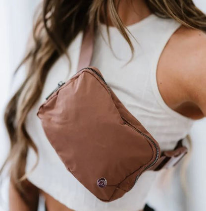 CARAMEL BELT BAG